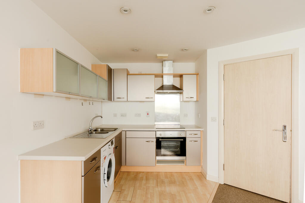 Apartment in Bristol, City of Bristol - View 4