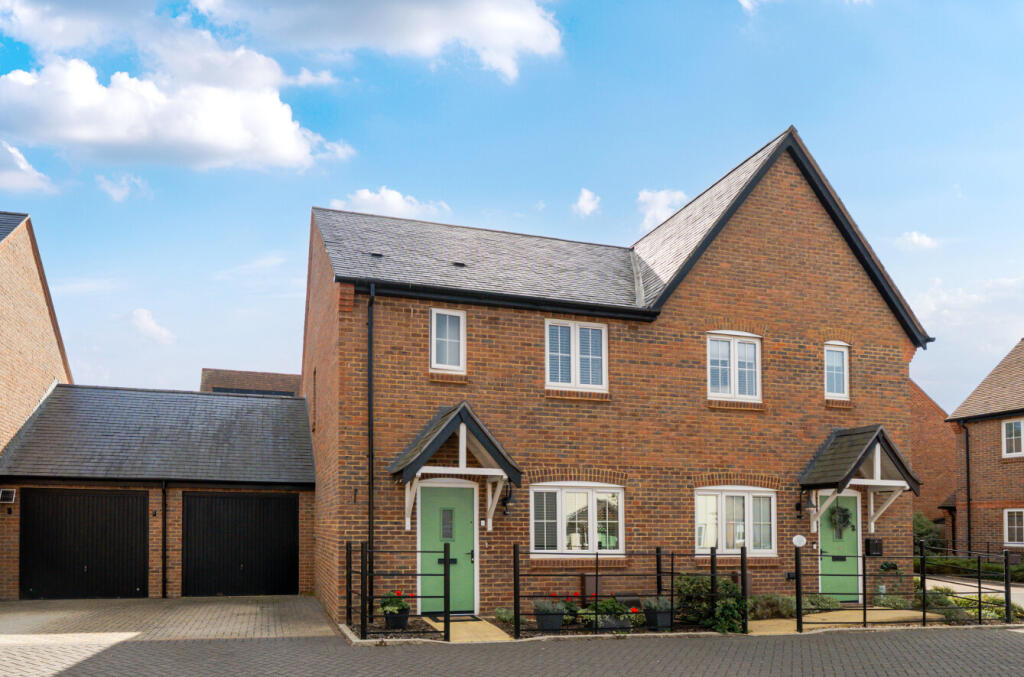 Main image of property: Bellflower Drive, Bishops Waltham, Southampton, Hampshire, SO32