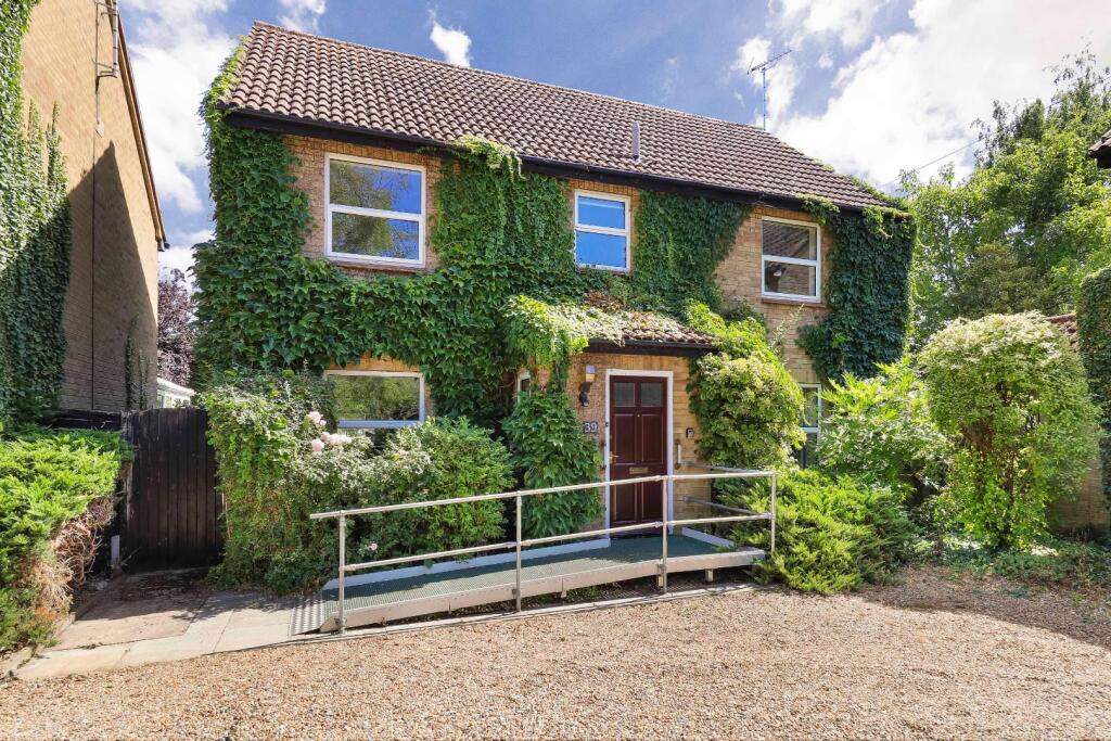 Main image of property: High Street, Great Shelford, Cambridge