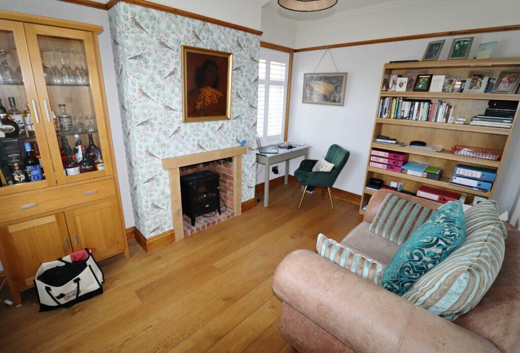 Manor Road, Hayling Island - View 5