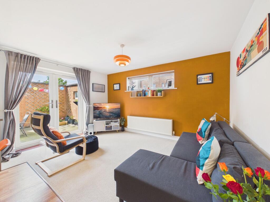 Main image of property: June Courtyard, The Staiths, NE8