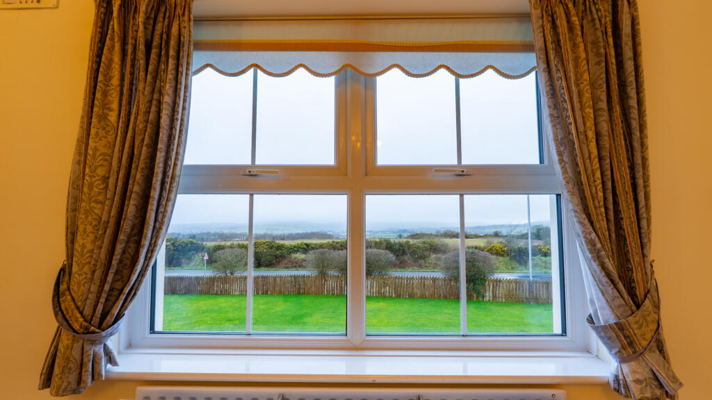 Apt. 6 Fuchsia Court, Hailwood Avenue, Douglas, IM2 7EL photo 3