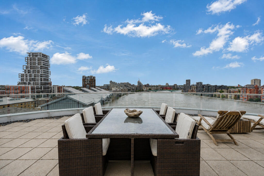 Main image of property: Bridges Court Road, London, SW11