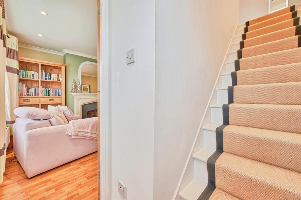 House in Stevenage - View 5