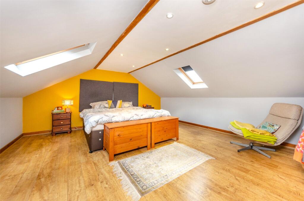 House in Llandudno - View 5