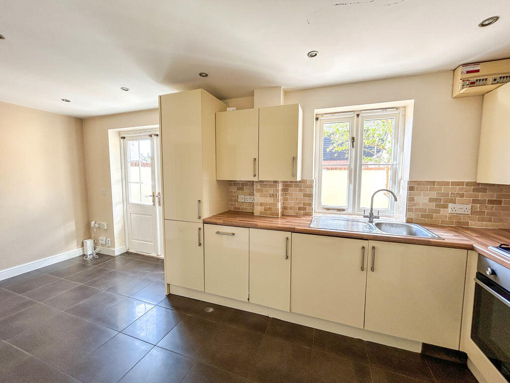 Little Brooks Lane, Shepton Mallet photo 3