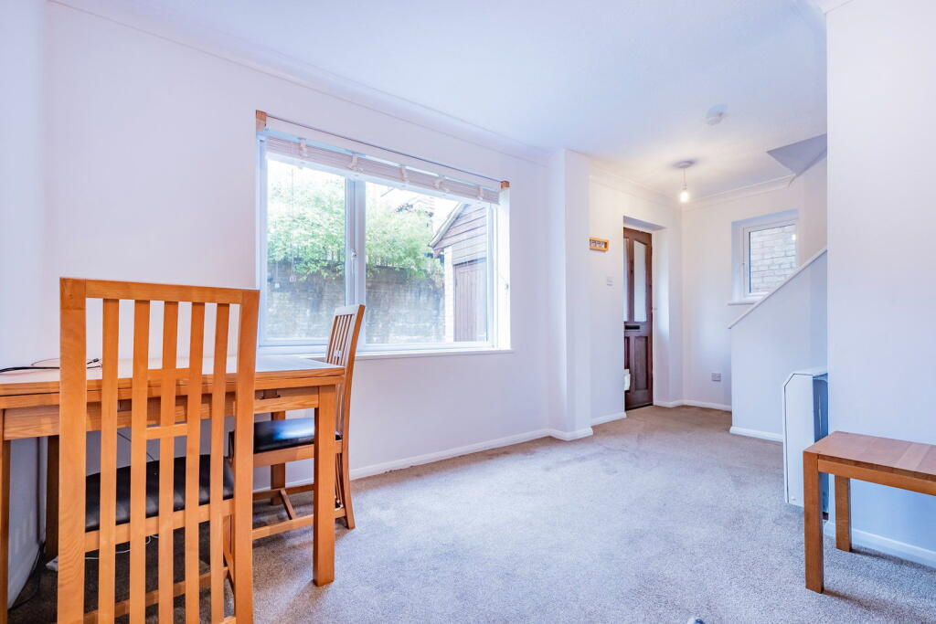 House in Tonbridge - View 3