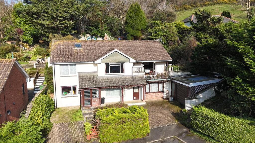 4-bed detached on Score View, Ilfracombe, Devon, EX34, £630,000