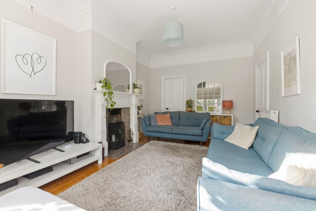 Apartment in Edinburgh, Braid Hills - View 3