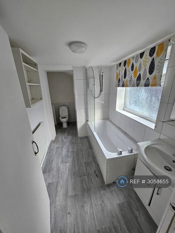Gladys Terrace, Smethwick, B67 photo 4