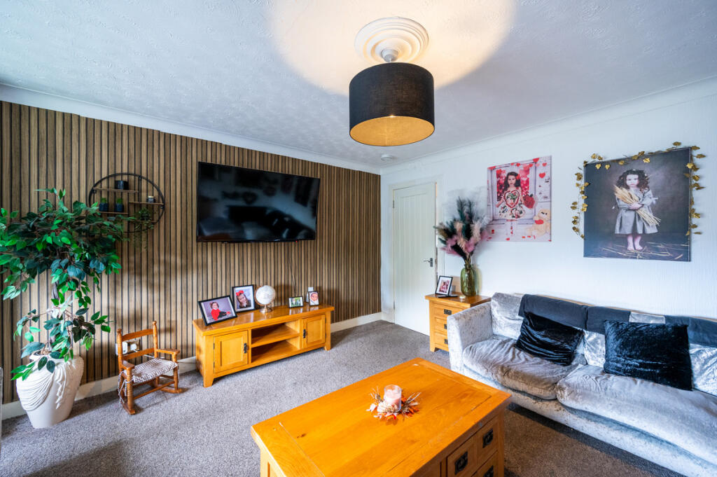 Apartment in Irvine, Tarryholme, Fullarton - View 5