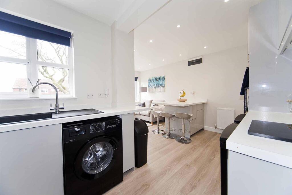 Ingram Way, Wingate photo 5