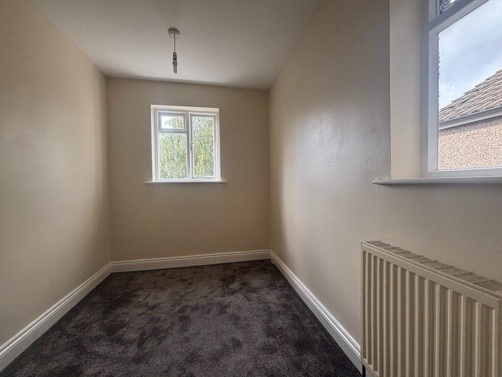 House in Ipswich - View 4