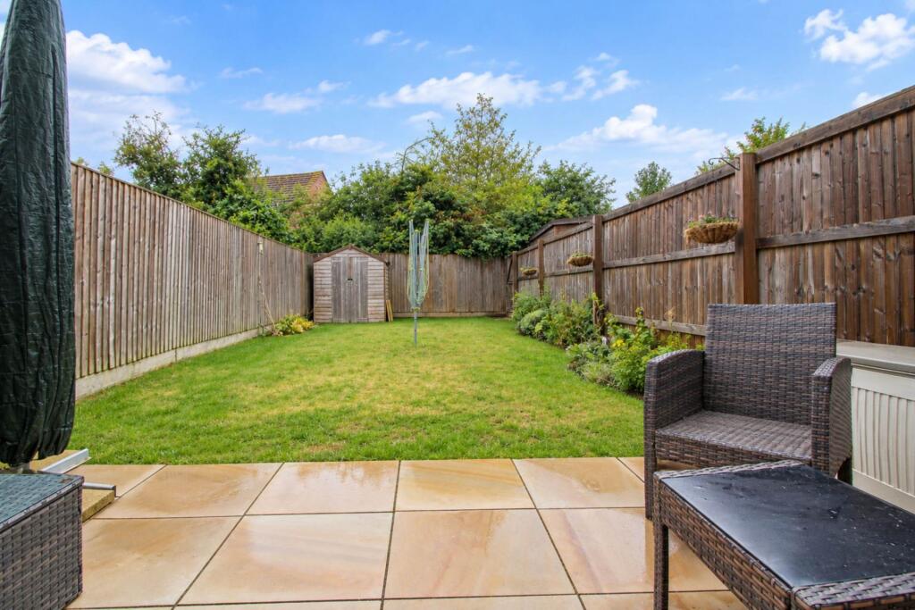 House in Stoke Mandeville, Buckinghamshire - View 4