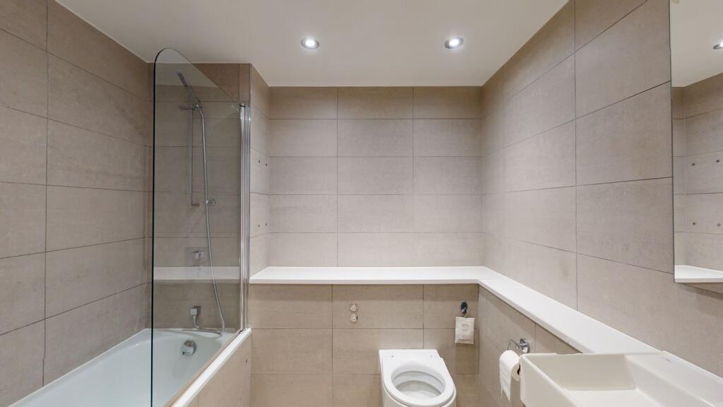 Apartment in London, Glyndon, Plumstead - More