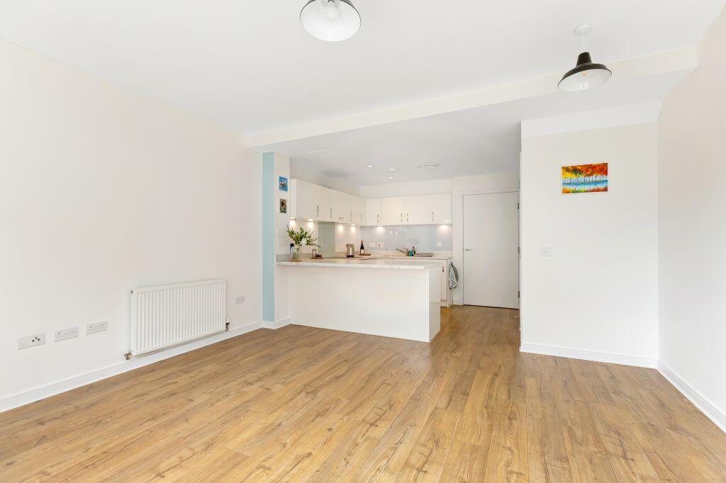 House in Edinburgh - View 3