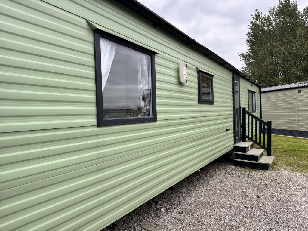 2-bed caravan on 23 Arnside, Lakesway Lodge Park, Levens, LA8 8EQ, £59,500