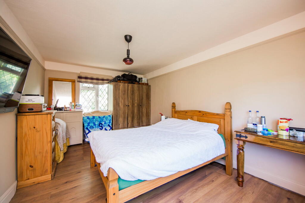 House in Tonbridge - View 5