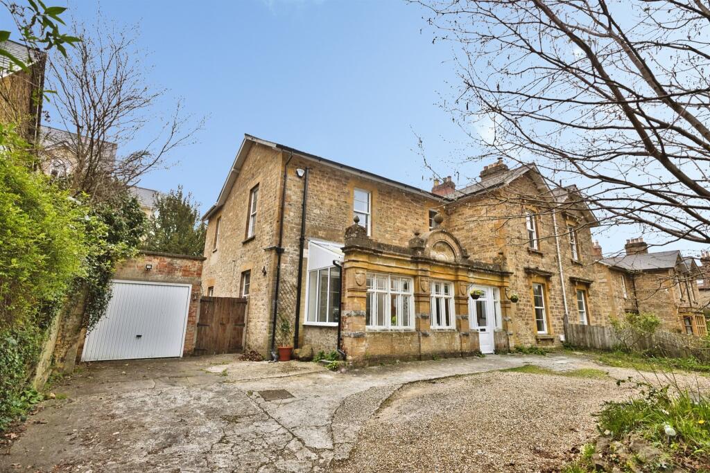 Main image of property: Hendford Hill, Yeovil