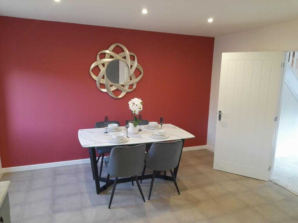 House in Nottingham, Fairham Centre, Fairham - View 6