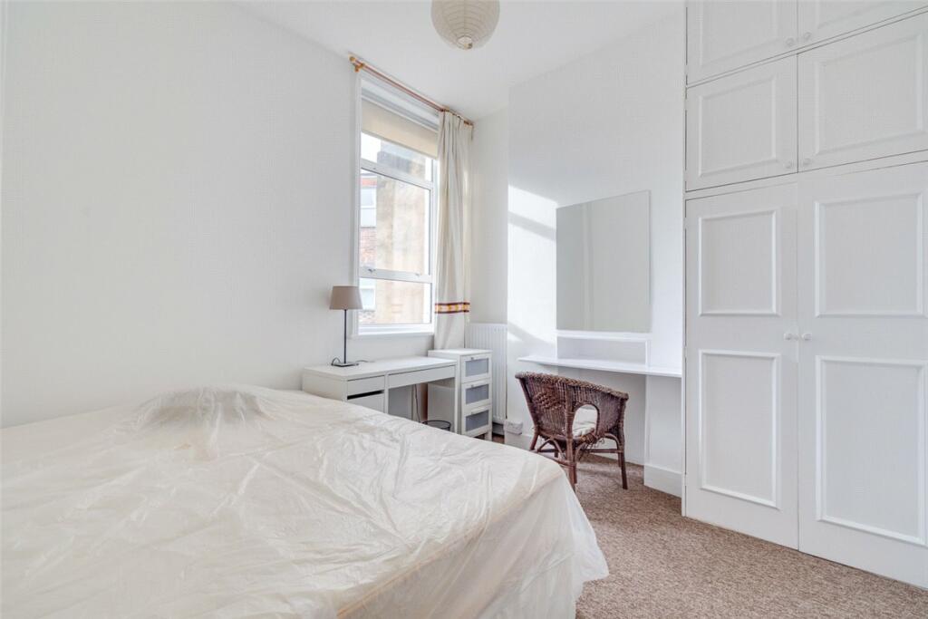 Apartment in London - View 4