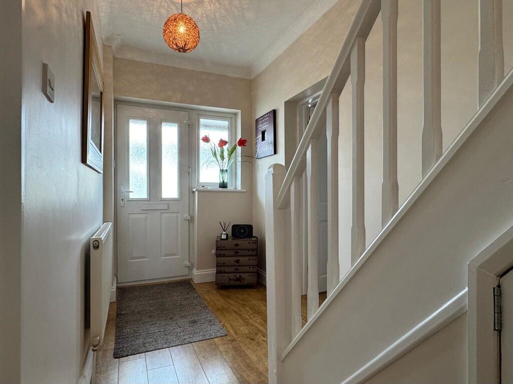 House in Brentwood, Essex - More