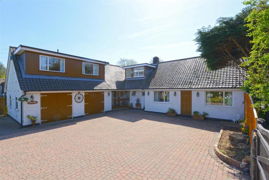 Main image of property: Welshpool Road, Bicton Heath, Shrewsbury