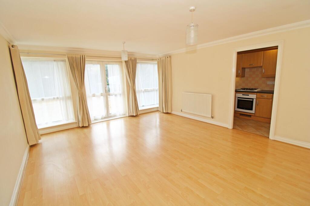 Apartment in London - View 5
