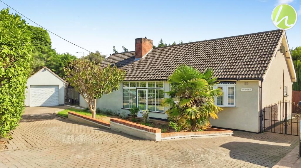 Main image of property: Sandy Lane, Grays, RM16