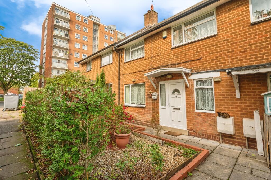 Main image of property: Turves Green, Birmingham, B31