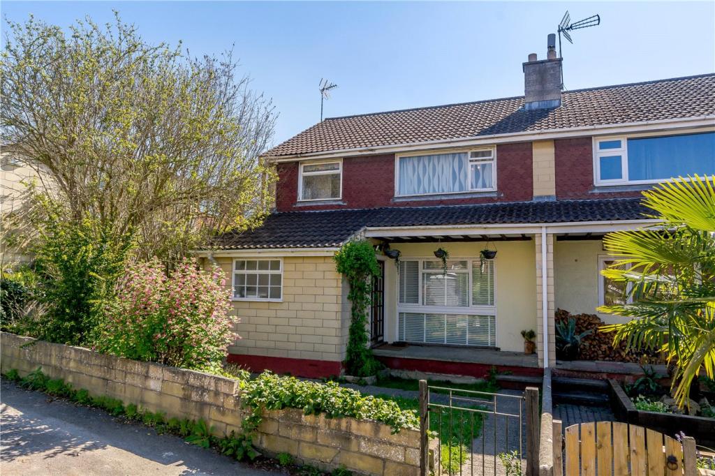 Main image of property: The Mews, Old Newbridge Hill, Bath, Somerset, BA1