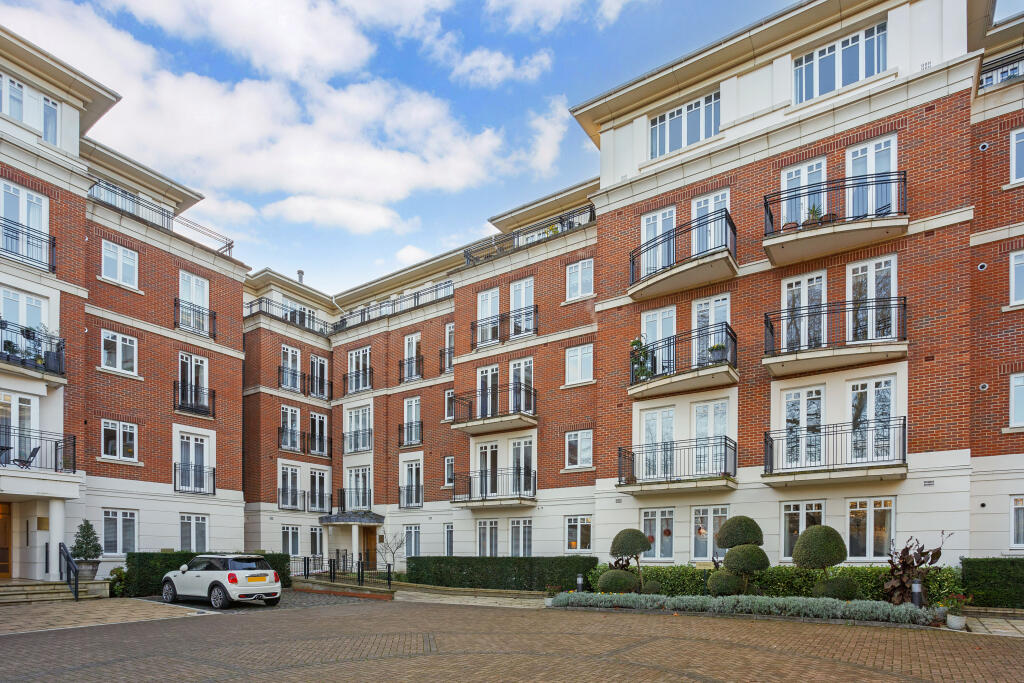 Main image of property: Clevedon Road, Twickenham, TW1