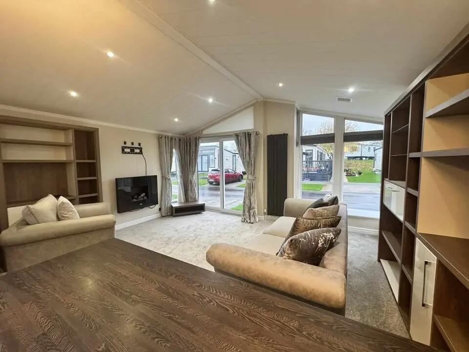 House in Ribble Valley, Paythorne - View 2