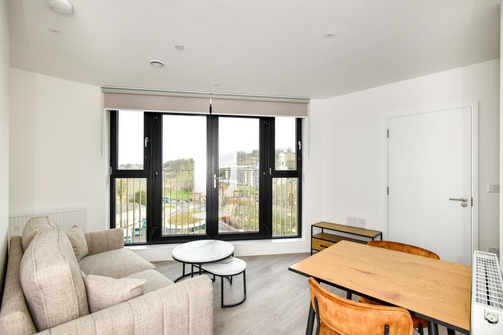 Main image of property: Medway Street Chatham ME4
