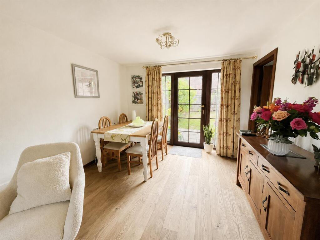 House in Wealden, Sandy Cross, Heathfield and Waldron - View 5
