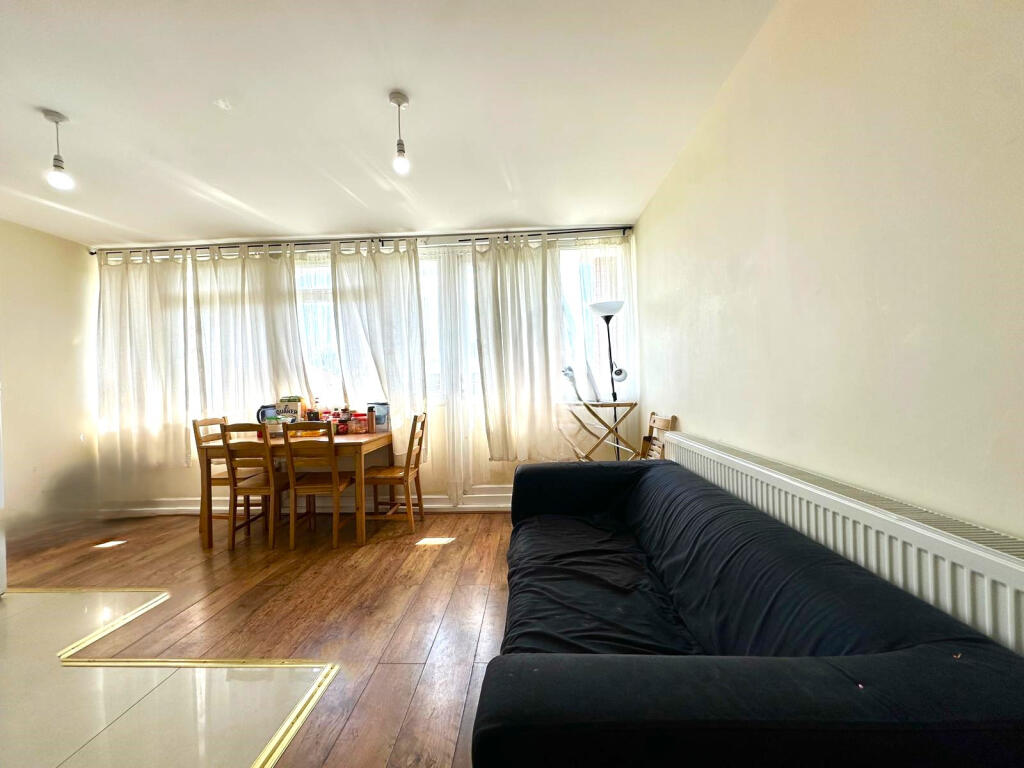 4 bedroom flat for rent