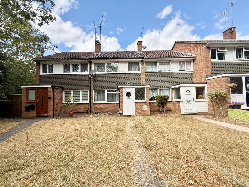 Main image of property: Boxted Close, Luton, LU4