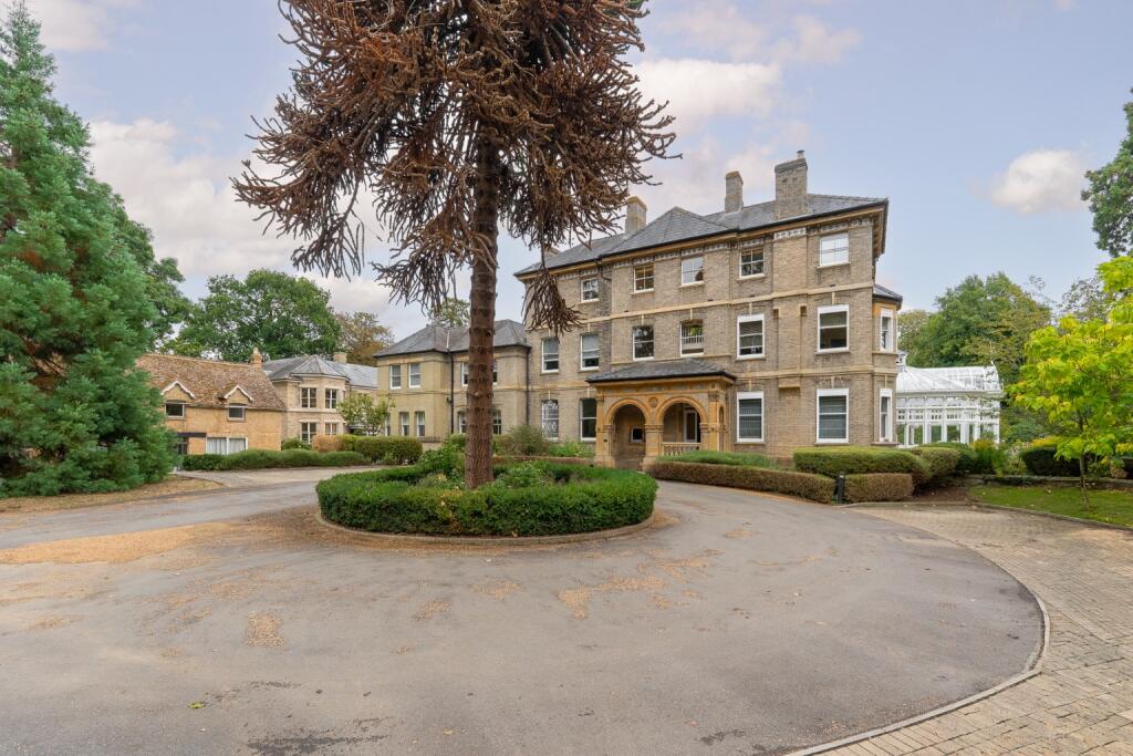 Apartment in Huntingdonshire, Houghton and Wyton - View 4