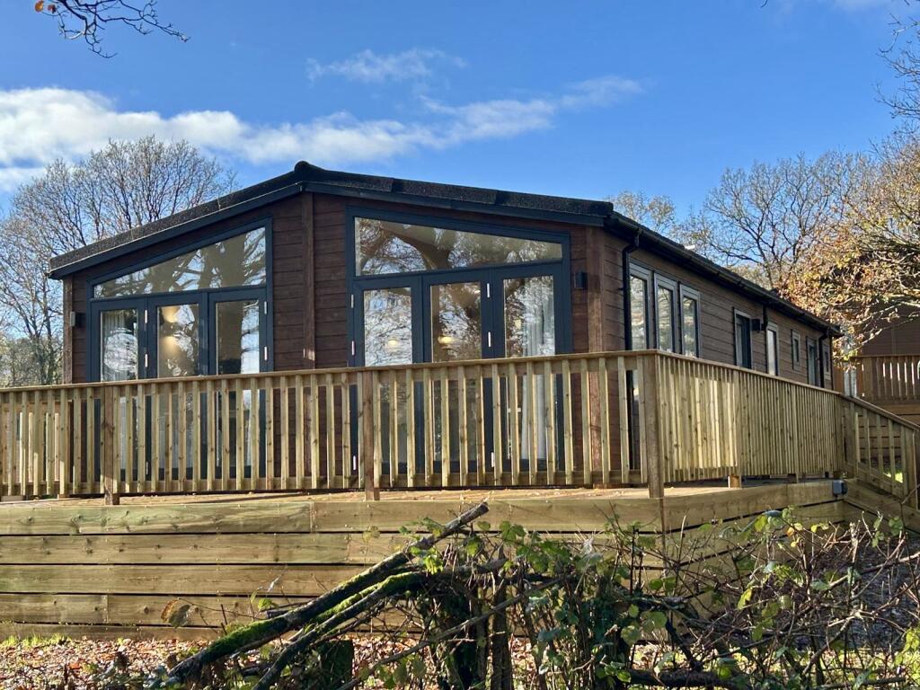2-bed caravan on Nordic Lodge , Legge Farm Coarse Fishery, Beaworthy, Devon, EX21 5LF, £174,995