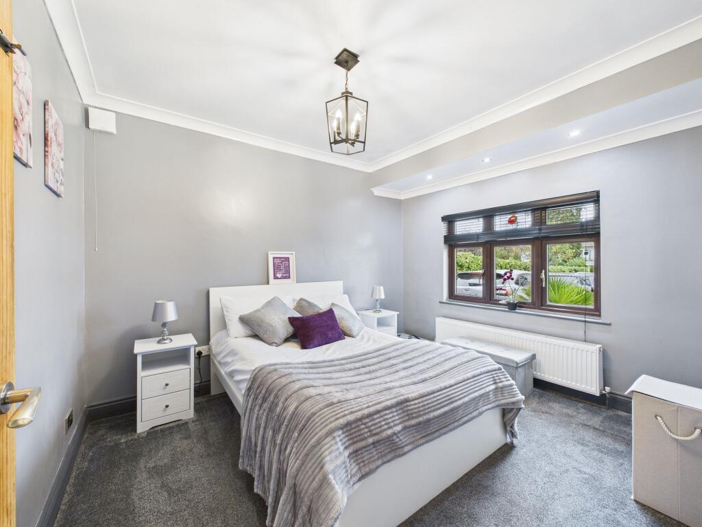 House in Thurrock, Essex - More
