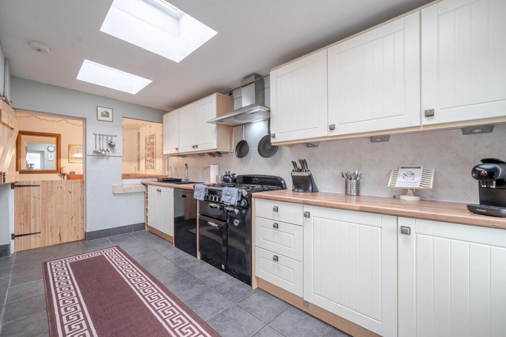 Additional image 10 of Christchurch Terrace, Warminster, BA12 8LR