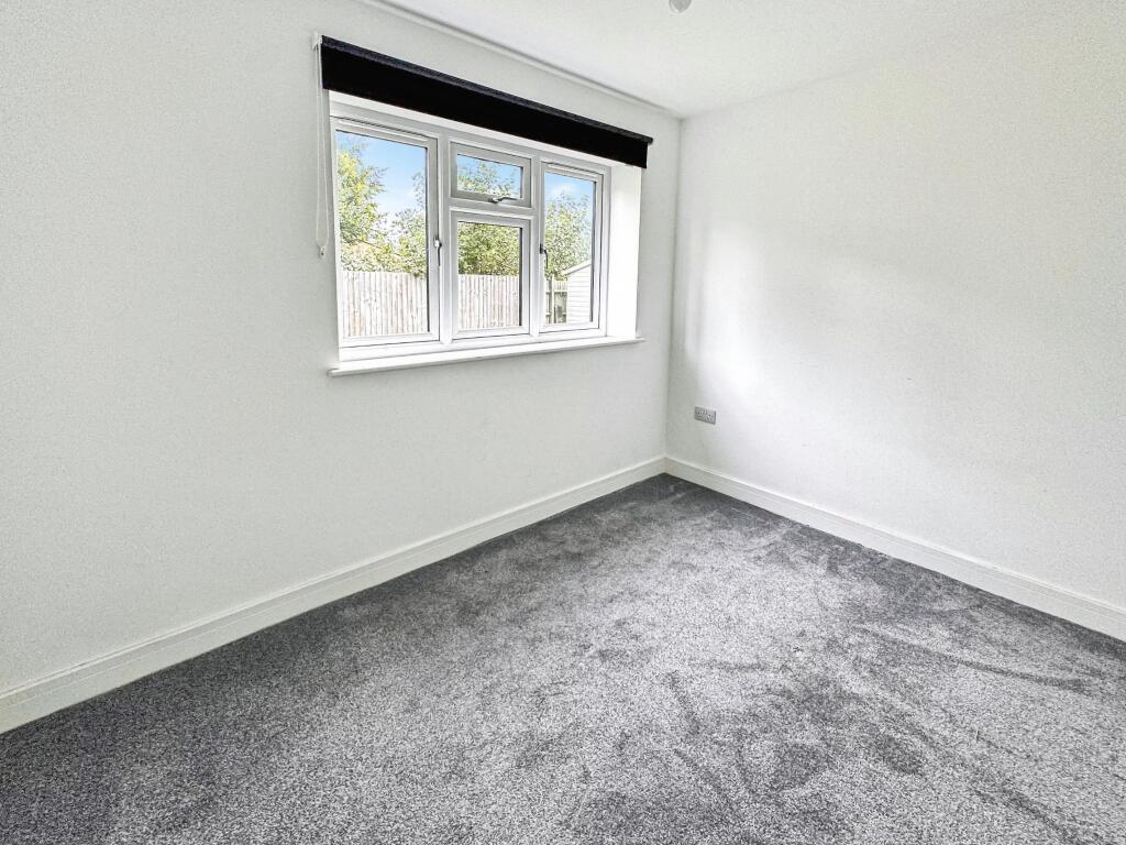 School Road, Durrington, Salisbury - View 6