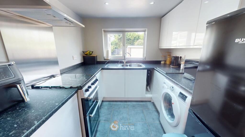House in Doncaster - View 2