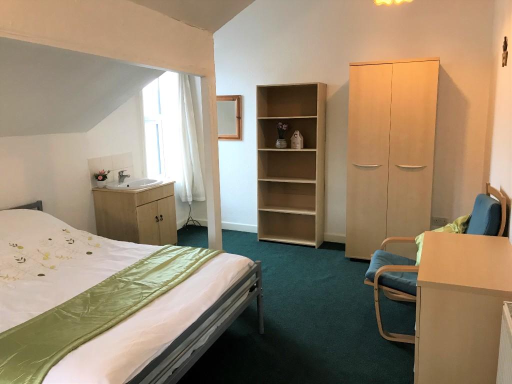 1 bedroom house for rent