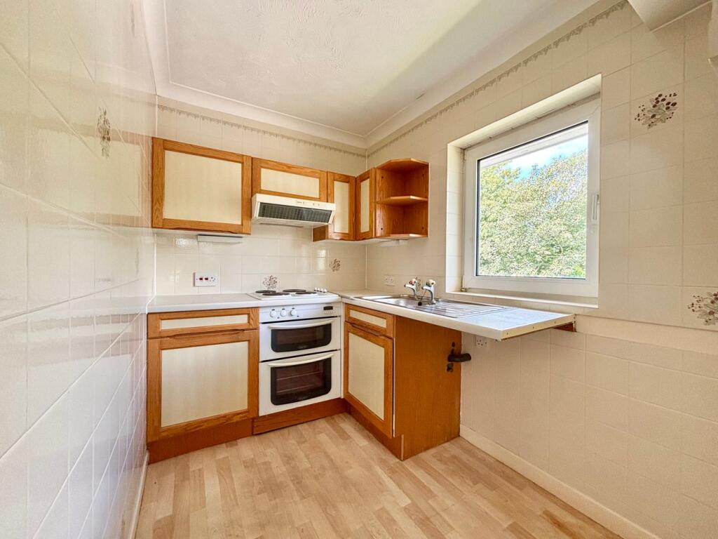 Apartment in Tonbridge - View 5