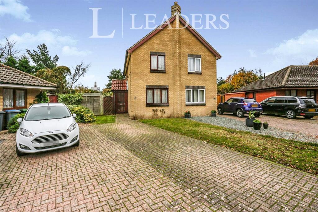 2-bed semi-detached on Burgess Place, Martlesham Heath, Ipswich, £240,000