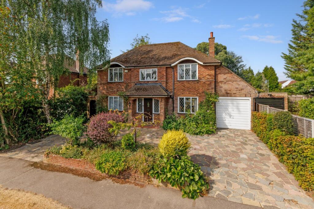 Main image of property: Carpenters Wood Drive, Chorleywood, Rickmansworth, Hertfordshire, WD3