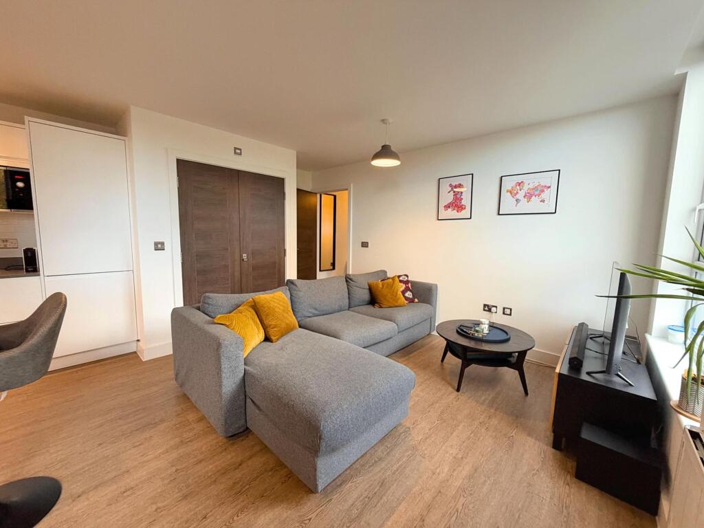 Apartment in Manchester - View 4
