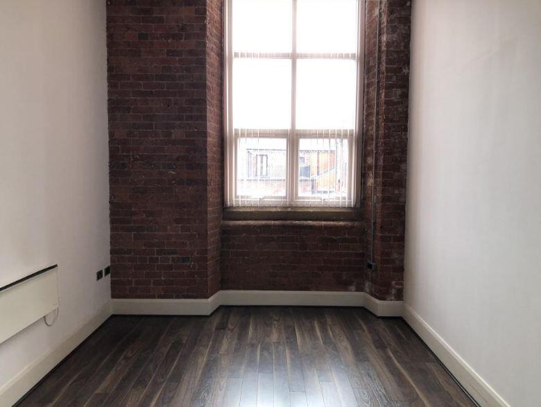 Apartment in Bolton, Greater Manchester - View 2
