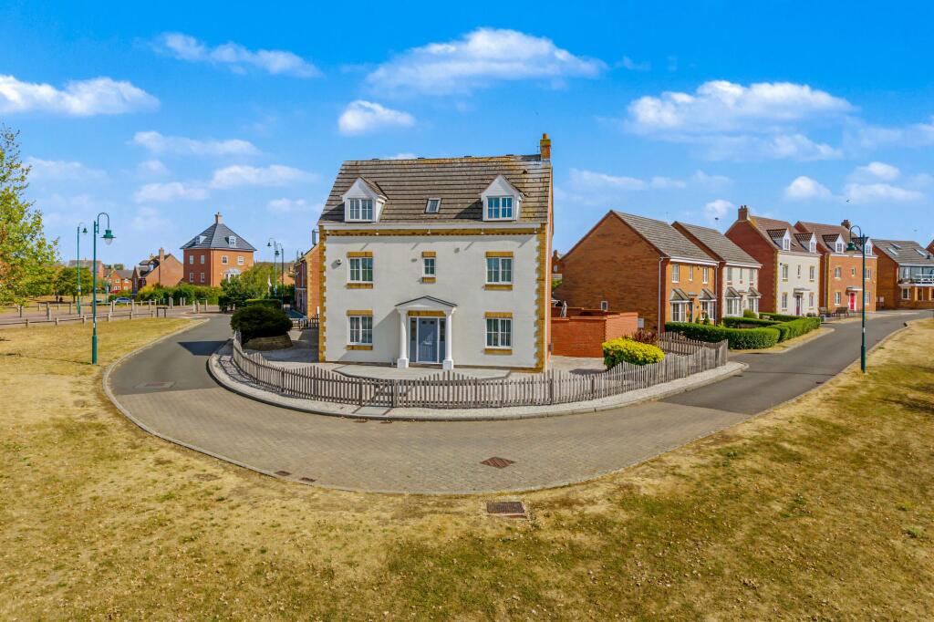 House in Peterborough, Hampton Vale, Hampton Hargate - View 4